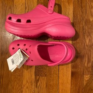 Women’s Pink Crocs